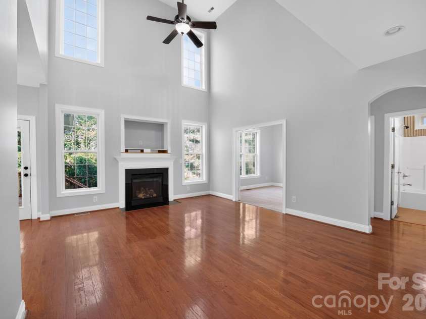 3105 Linkside Court, Fort Mill, SC 29715.  MLS# CAR4409933, YatesRealty ID 40598. 