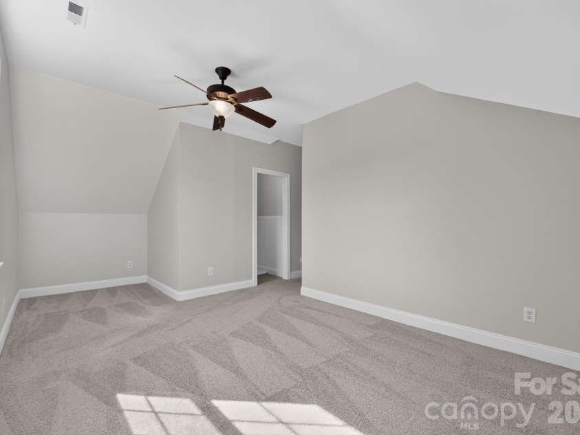 3105 Linkside Court, Fort Mill, SC 29715.  MLS# CAR4409933, YatesRealty ID 40598. 