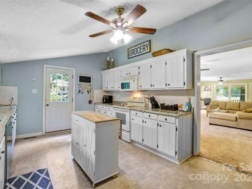 5610 Golden Pond Drive, Indian Trail, NC 28079.  MLS# CAR4150414, YatesRealty ID 406. 