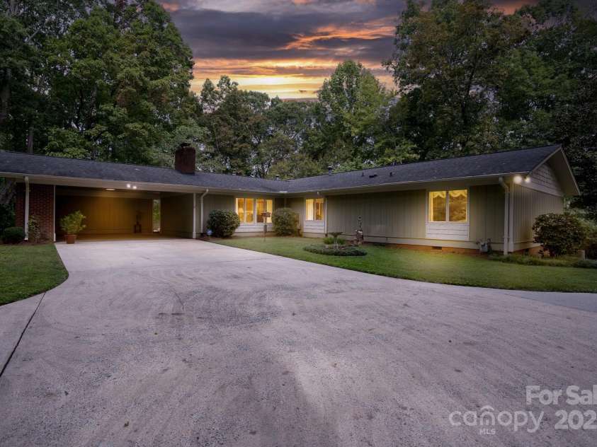 825 Ketchie Street, China Grove, NC 28023.  MLS# CAR4213225, YatesRealty ID 4060. 