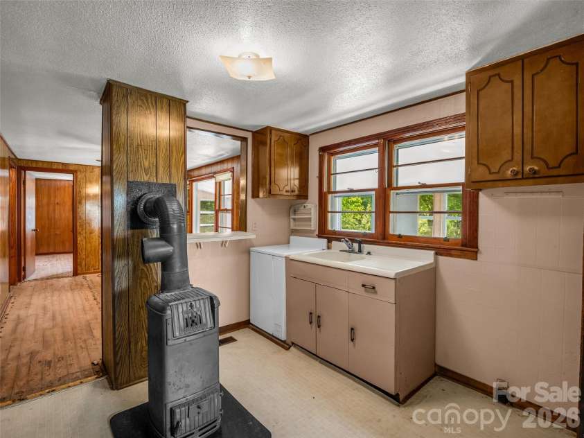 238 Howell Road, Lake Lure, NC 28746.  MLS# CAR4409838, YatesRealty ID 40601. 