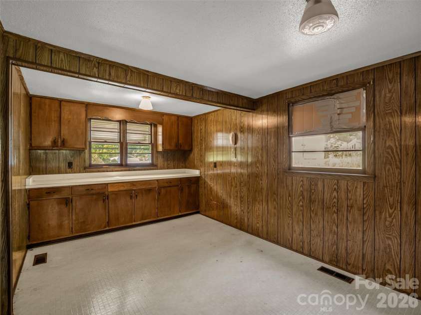 238 Howell Road, Lake Lure, NC 28746.  MLS# CAR4409838, YatesRealty ID 40601. 
