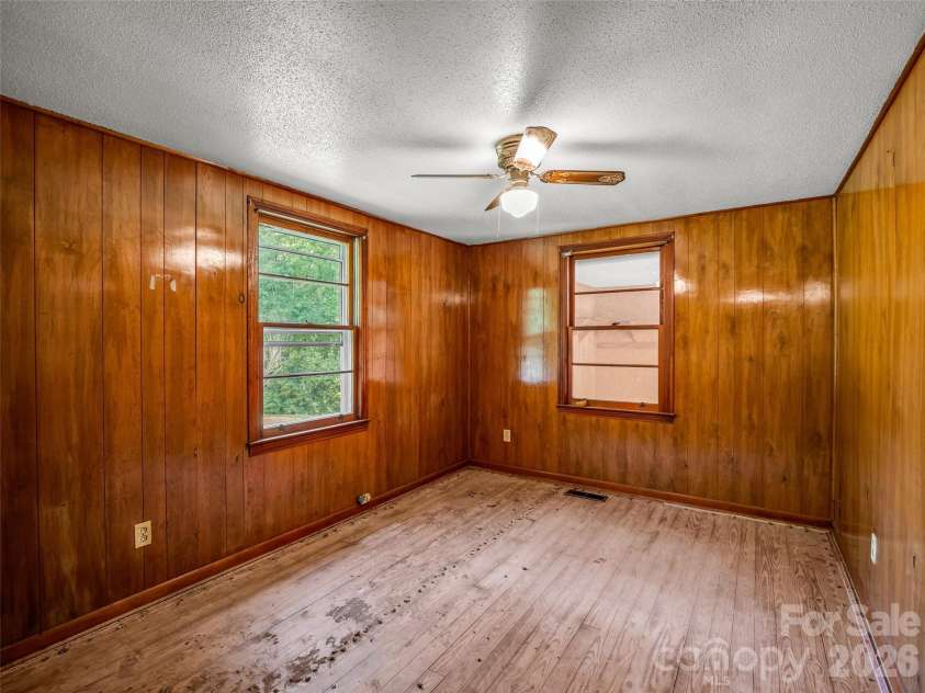 238 Howell Road, Lake Lure, NC 28746.  MLS# CAR4409838, YatesRealty ID 40601. 