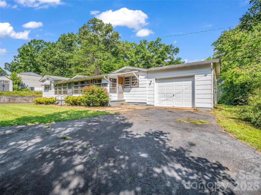 238 Howell Road, Lake Lure, NC 28746.  MLS# CAR4409838, YatesRealty ID 40601. 