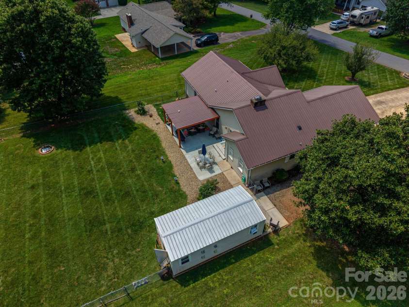 2610 Prince Drive, Lincolnton, NC 28092.  MLS# CAR4409131, YatesRealty ID 40603. 