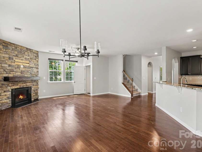 487 Moses Drive, Fort Mill, SC 29707.  MLS# CAR4409879, YatesRealty ID 40604. 