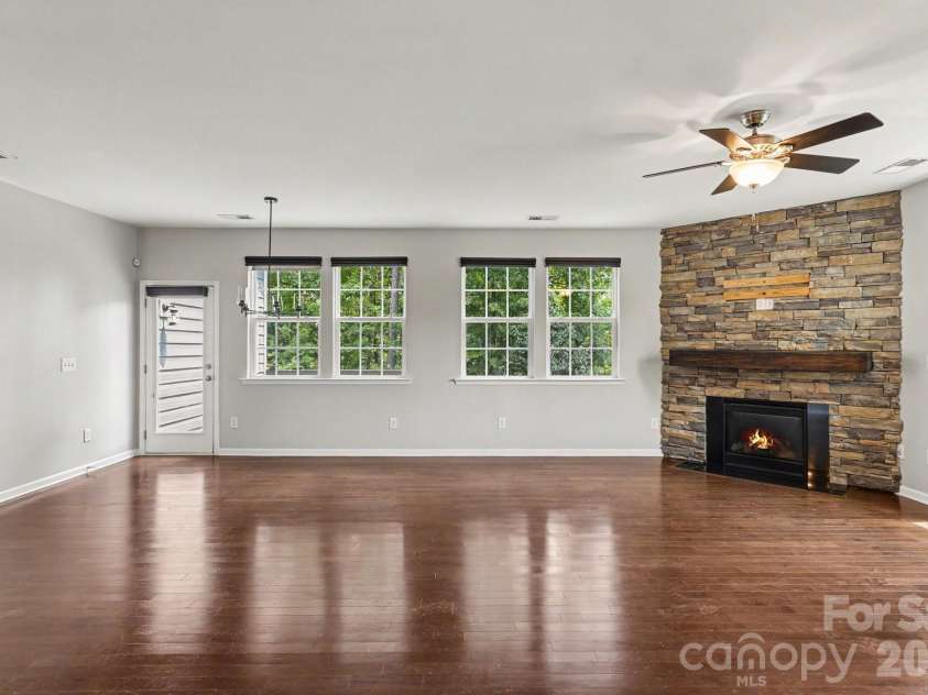 487 Moses Drive, Fort Mill, SC 29707.  MLS# CAR4409879, YatesRealty ID 40604. 