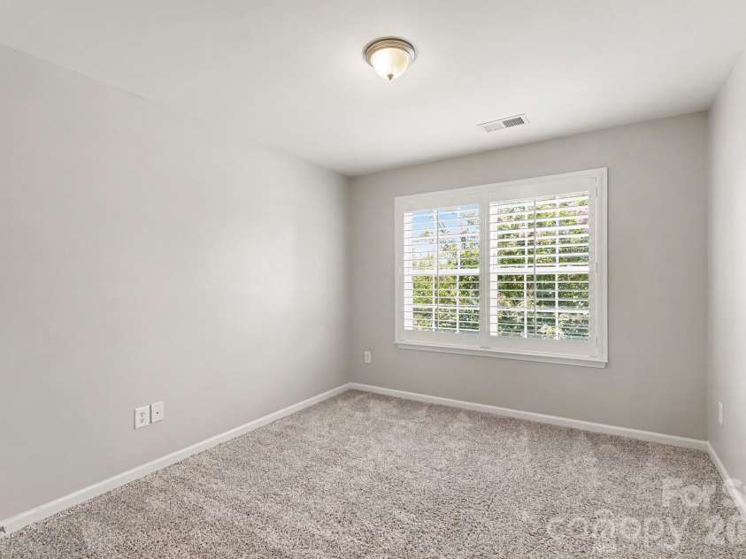 487 Moses Drive, Fort Mill, SC 29707.  MLS# CAR4409879, YatesRealty ID 40604. 