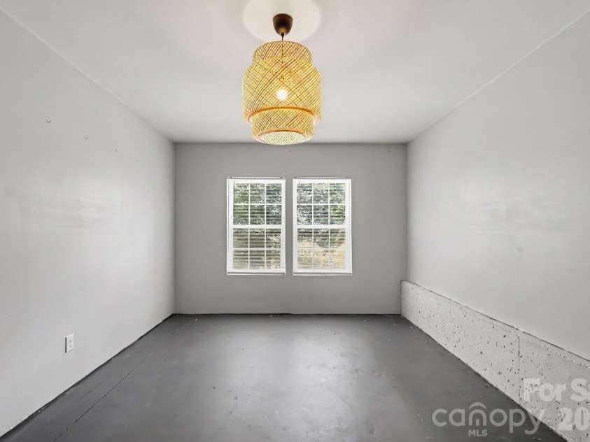 487 Moses Drive, Fort Mill, SC 29707.  MLS# CAR4409879, YatesRealty ID 40604. 