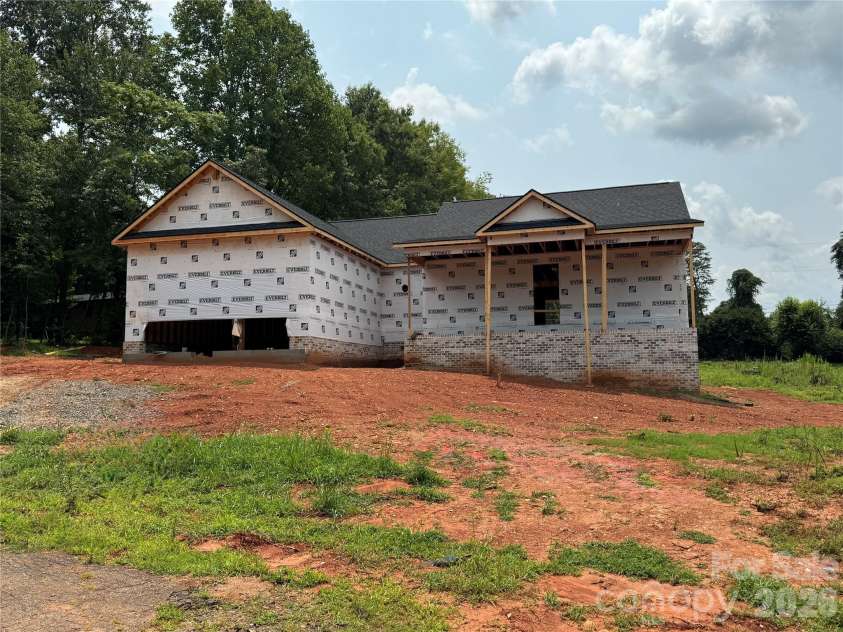 2555 Polo Lane, Maiden, NC 28650.  MLS# CAR4407994, YatesRealty ID 40605. Home current state. 7/31/2026