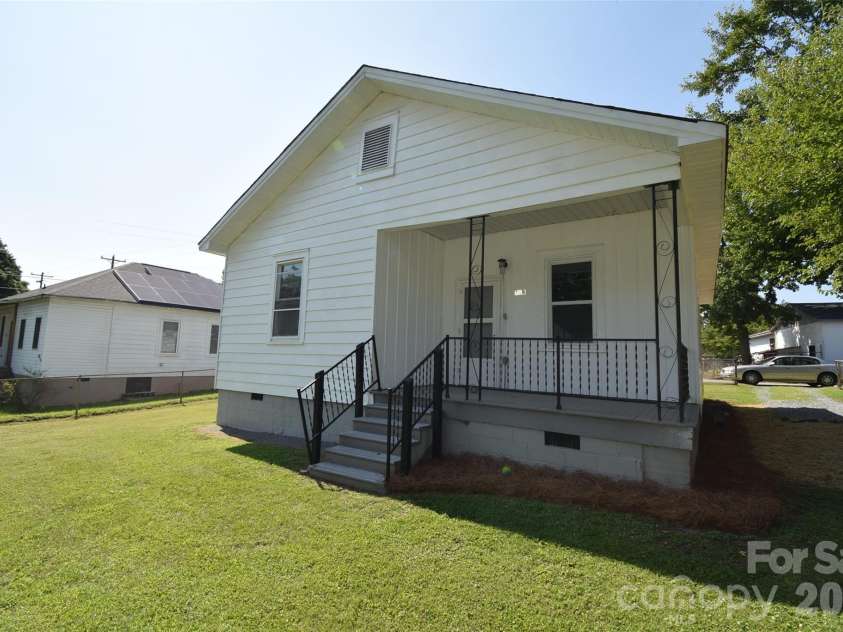 714 A Street, Bessemer City, NC 28016.  MLS# CAR4410099, YatesRealty ID 40609. 