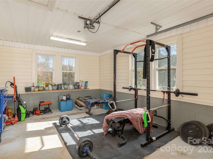 21 Walker Street Extension, Columbus, NC 28722.  MLS# CAR4321536, YatesRealty ID 4061. 