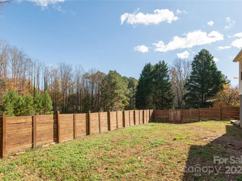 21 Walker Street Extension, Columbus, NC 28722.  MLS# CAR4321536, YatesRealty ID 4061. 