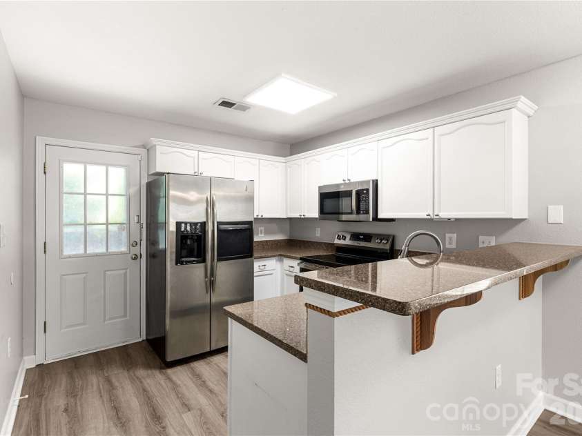 952 Olde Towne Way, Rock Hill, SC 29732.  MLS# CAR4409005, YatesRealty ID 40612. 