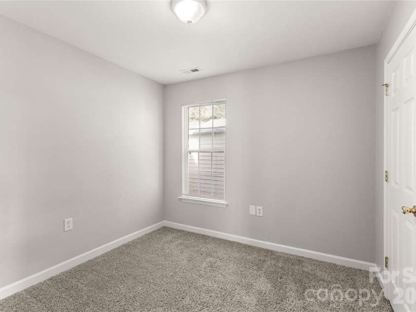 952 Olde Towne Way, Rock Hill, SC 29732.  MLS# CAR4409005, YatesRealty ID 40612. 