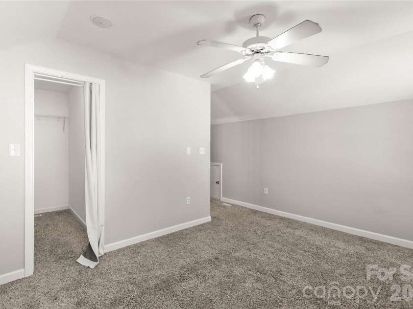 952 Olde Towne Way, Rock Hill, SC 29732.  MLS# CAR4409005, YatesRealty ID 40612. 
