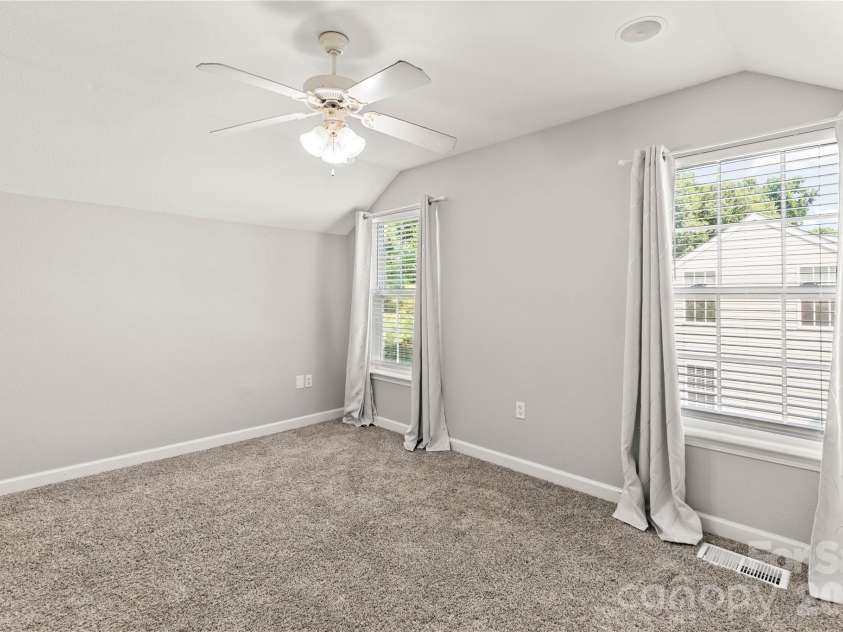 952 Olde Towne Way, Rock Hill, SC 29732.  MLS# CAR4409005, YatesRealty ID 40612. 