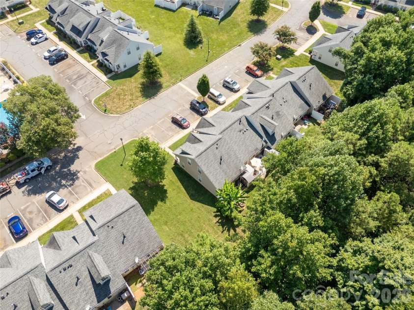 952 Olde Towne Way, Rock Hill, SC 29732.  MLS# CAR4409005, YatesRealty ID 40612. 