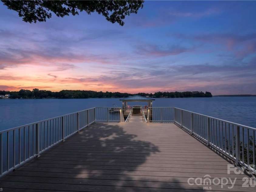 144 Riverside Court, Lexington, NC 27292.  MLS# CAR4410128, YatesRealty ID 40615. 