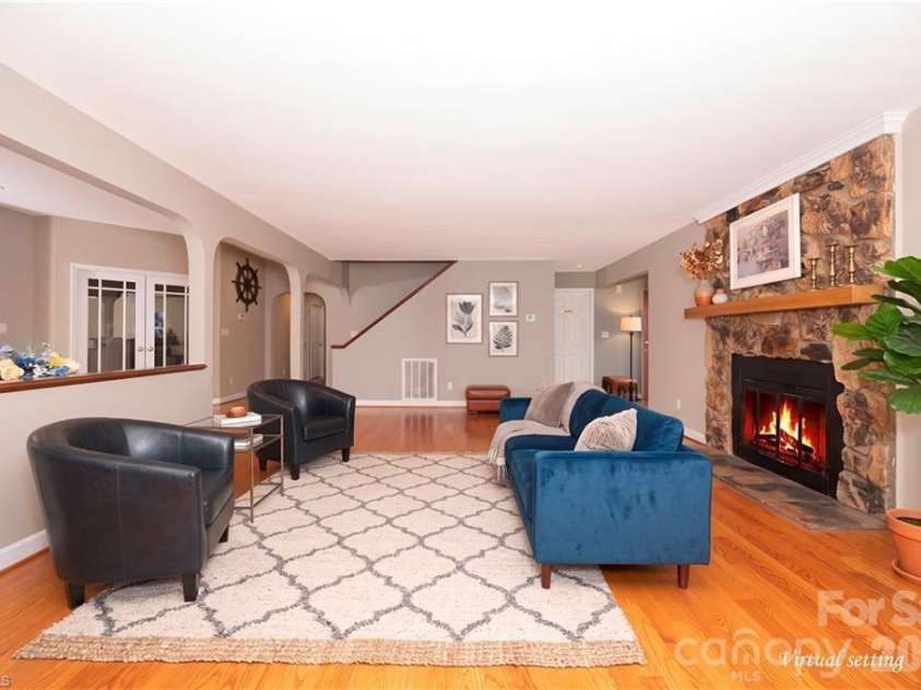 144 Riverside Court, Lexington, NC 27292.  MLS# CAR4410128, YatesRealty ID 40615. 