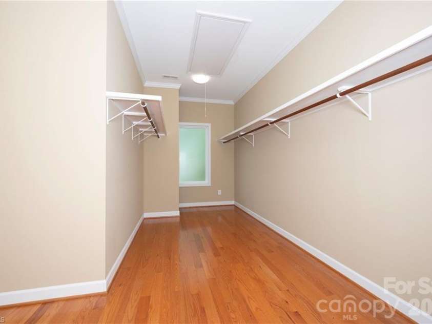 144 Riverside Court, Lexington, NC 27292.  MLS# CAR4410128, YatesRealty ID 40615. 