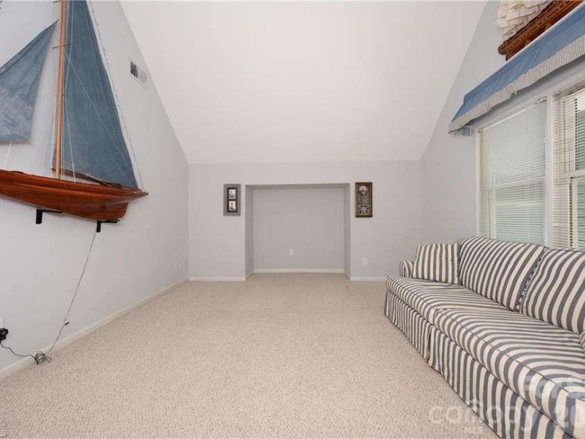 144 Riverside Court, Lexington, NC 27292.  MLS# CAR4410128, YatesRealty ID 40615. 