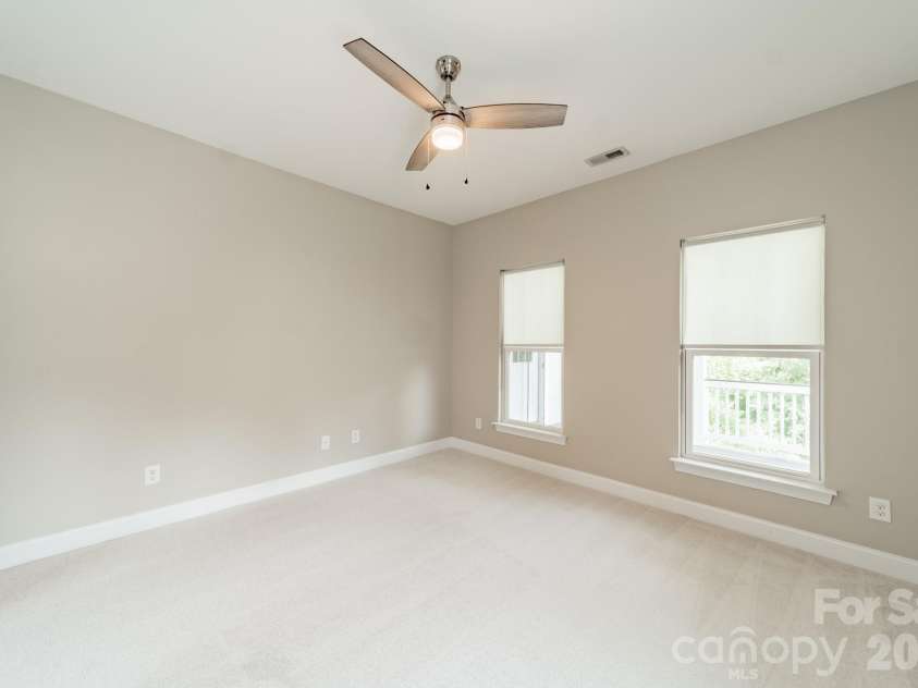 10236 Vanguard Parkway, Huntersville, NC 28078.  MLS# CAR4409984, YatesRealty ID 40616. 