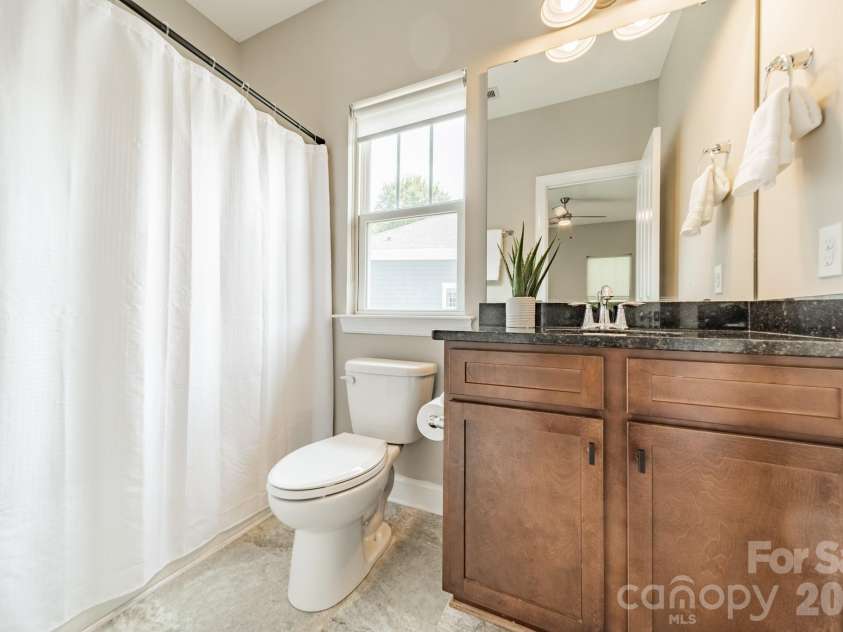 10236 Vanguard Parkway, Huntersville, NC 28078.  MLS# CAR4409984, YatesRealty ID 40616. 