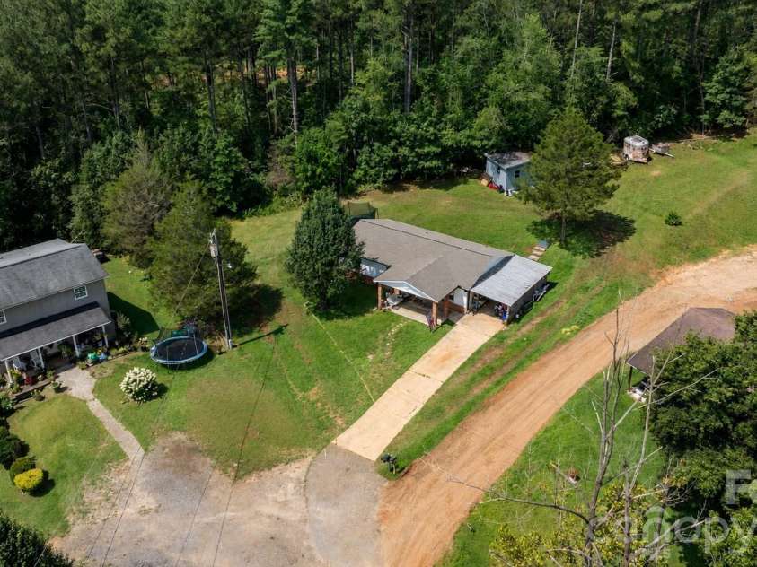 5149 Bloomfield Estate, Granite Falls, NC 28630.  MLS# CAR4406868, YatesRealty ID 40617. 