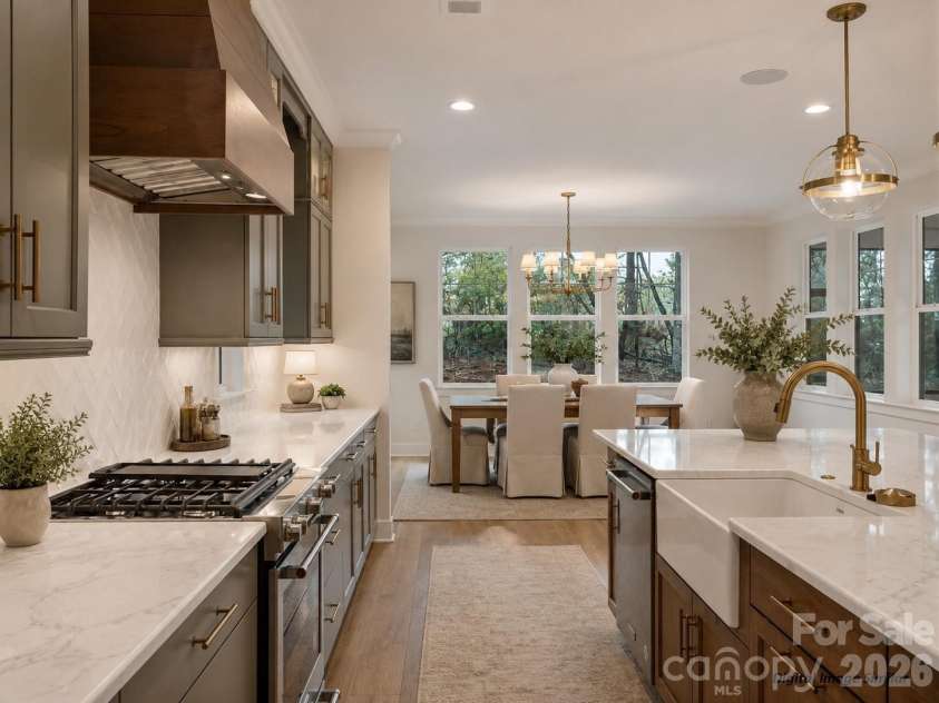 2804 Forest Lawn Drive, Weddington, NC 28104.  MLS# CAR4409157, YatesRealty ID 40618. Chefs Kitchen