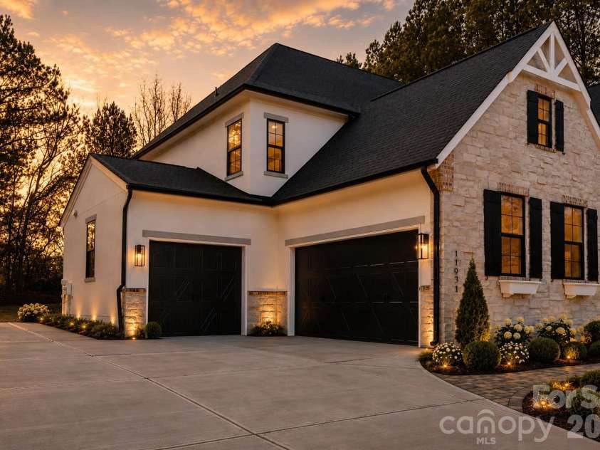 2804 Forest Lawn Drive, Weddington, NC 28104.  MLS# CAR4409157, YatesRealty ID 40618. Homesite includes 3 car side load garage