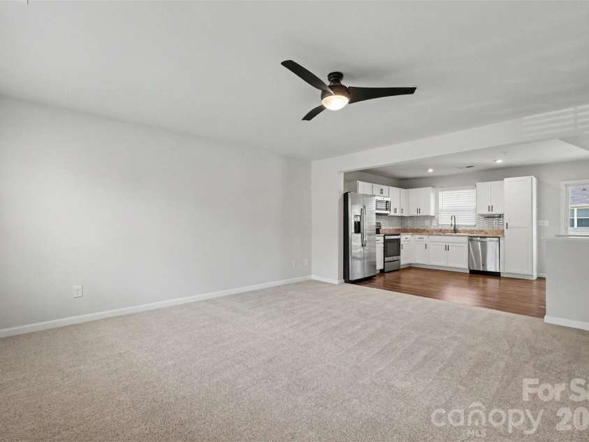 2652 McCurdy Trail, Charlotte, NC 28269.  MLS# CAR4409298, YatesRealty ID 40619. 