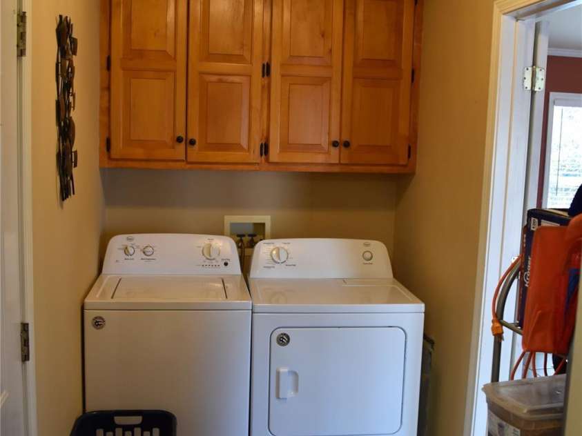 227 River Hill Road, Statesville, NC 28625.  MLS# CAR4344464, YatesRealty ID 4062. LAUNDRY AREA