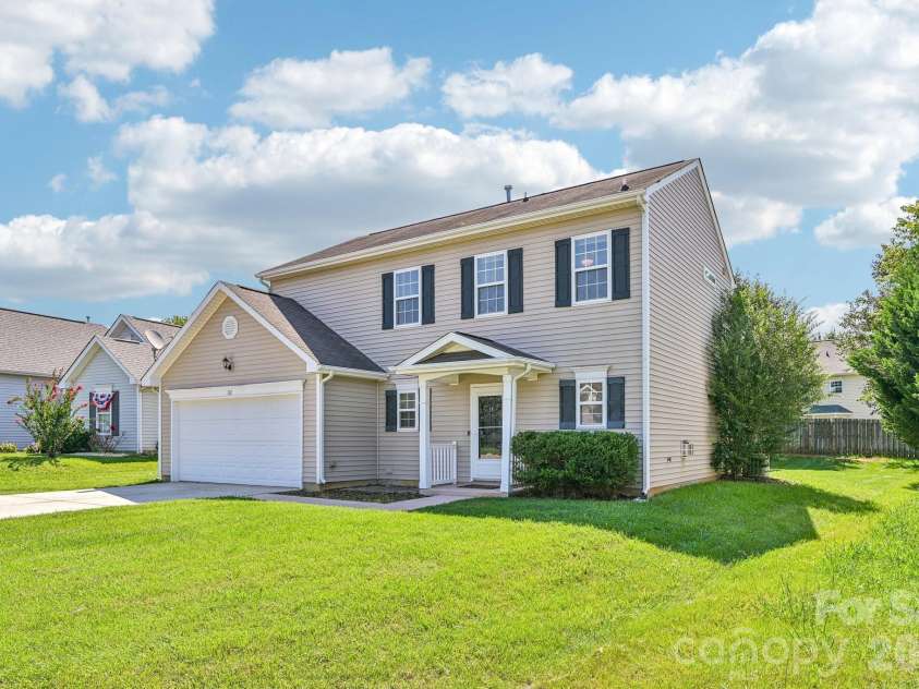 112 Nevis Lane, Mooresville, NC 28115.  MLS# CAR4409675, YatesRealty ID 40620. 