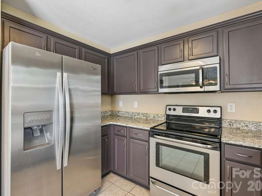 112 Nevis Lane, Mooresville, NC 28115.  MLS# CAR4409675, YatesRealty ID 40620. 