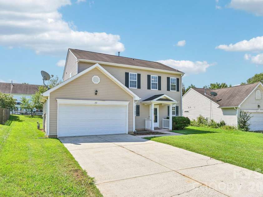 112 Nevis Lane, Mooresville, NC 28115.  MLS# CAR4409675, YatesRealty ID 40620. 