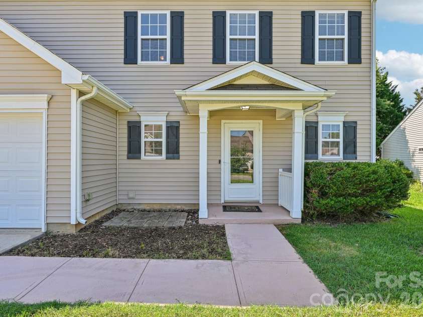 112 Nevis Lane, Mooresville, NC 28115.  MLS# CAR4409675, YatesRealty ID 40620. 