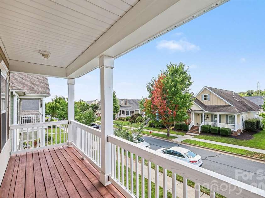 3246 Lock Erne Avenue, Kannapolis, NC 28081.  MLS# CAR4408977, YatesRealty ID 40624. 2nd floor balcony