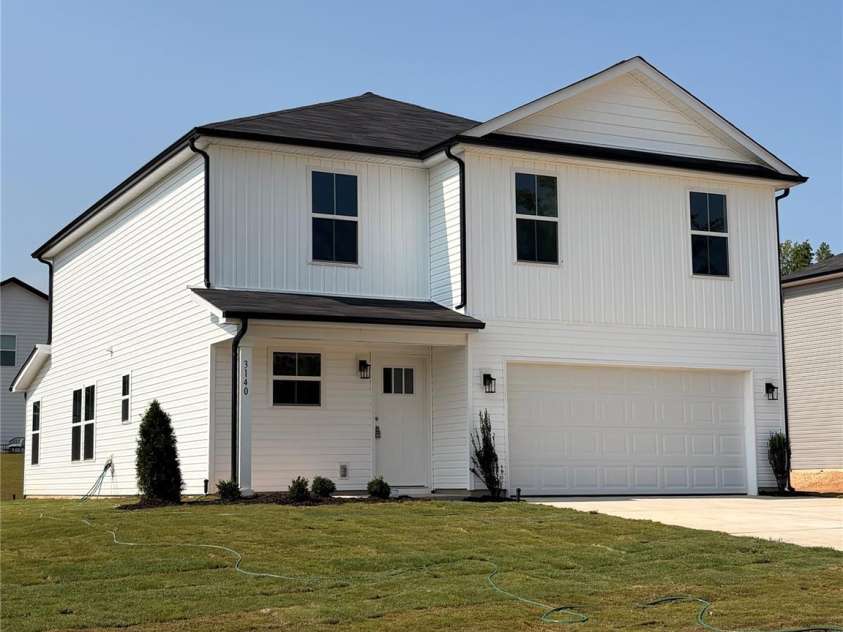 3140 Lavender Lane, Kannapolis, NC 28083.  MLS# CAR4407808, YatesRealty ID 40625. 
