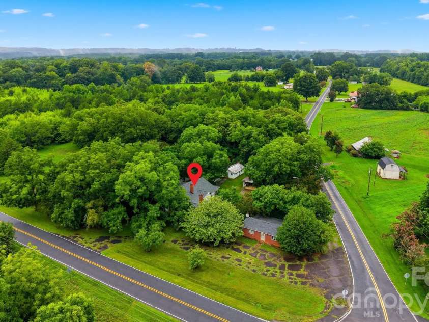 7624 Highway 27 Highway, Vale, NC 28168.  MLS# CAR4407881, YatesRealty ID 40629. 