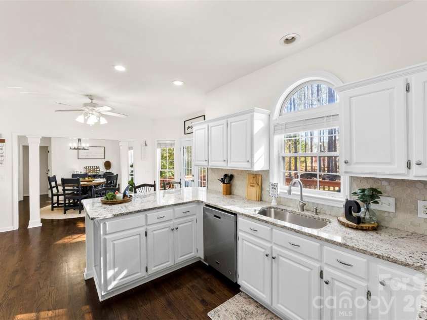 2381 Westerholt Court, Mount Pleasant, NC 28124.  MLS# CAR4340124, YatesRealty ID 4063. Kitchen