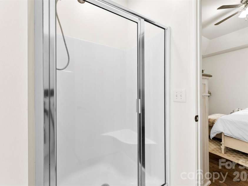 2381 Westerholt Court, Mount Pleasant, NC 28124.  MLS# CAR4340124, YatesRealty ID 4063. Primary Bathroom