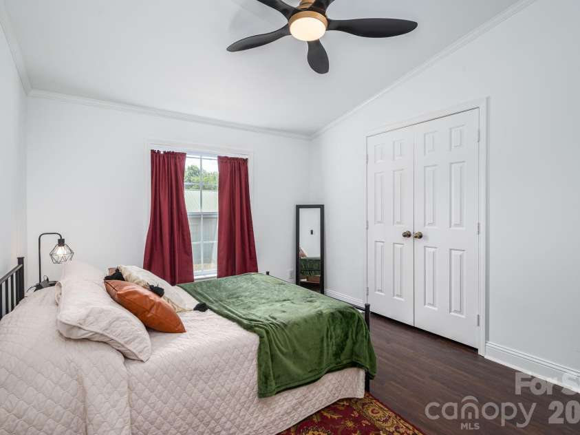 1130 Howards Creek Mill Road, Vale, NC 28168.  MLS# CAR4408725, YatesRealty ID 40631. Secondary bathroom