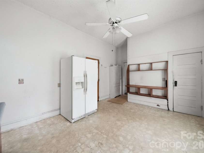1289 Davis Road, Lincolnton, NC 28092.  MLS# CAR4410159, YatesRealty ID 40632. 