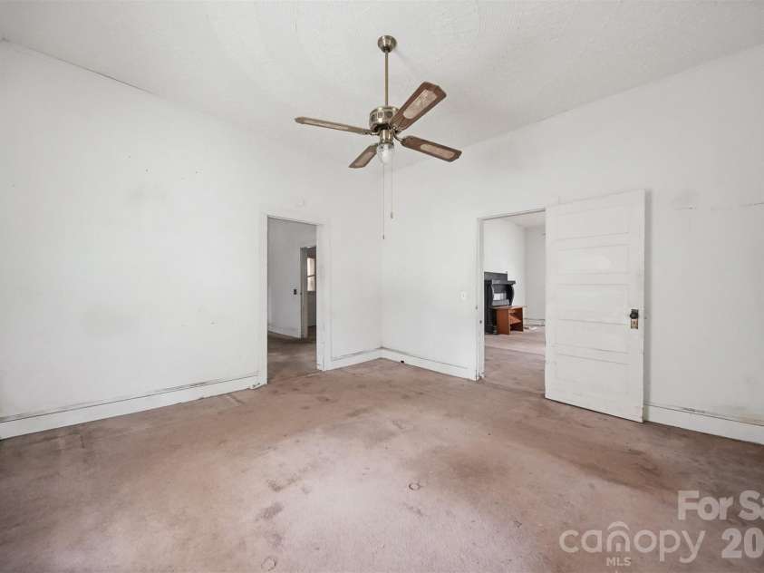 1289 Davis Road, Lincolnton, NC 28092.  MLS# CAR4410159, YatesRealty ID 40632. 
