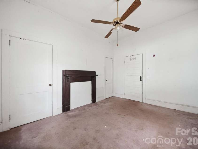 1289 Davis Road, Lincolnton, NC 28092.  MLS# CAR4410159, YatesRealty ID 40632. 