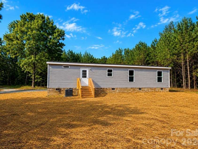 5932 Shirley Road, Fort Lawn, SC 29714.  MLS# CAR4409144, YatesRealty ID 40634. 