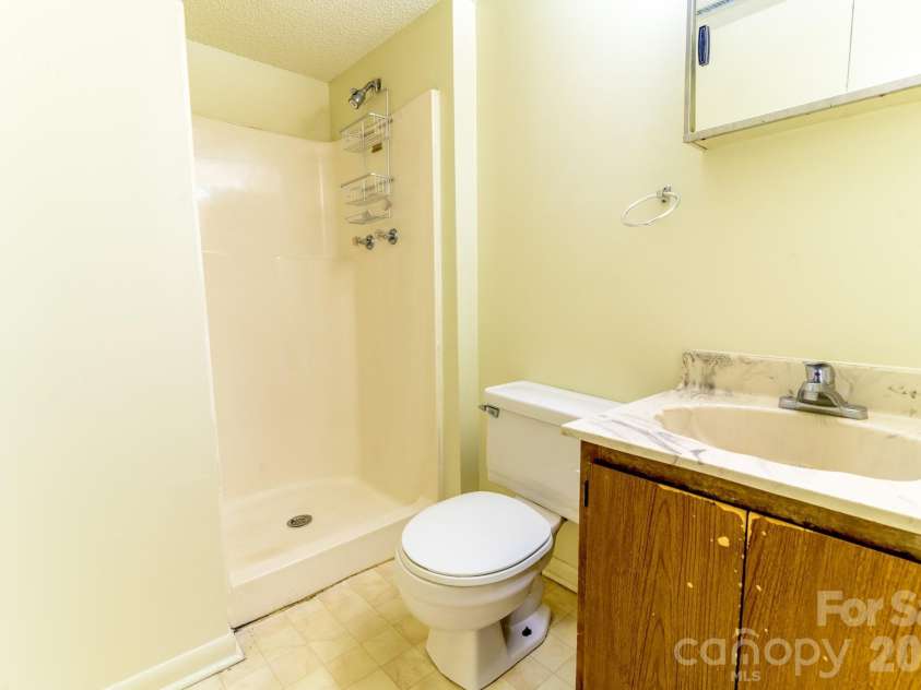 229 King Street, Boone, NC 28607.  MLS# CAR4410138, YatesRealty ID 40637. 
