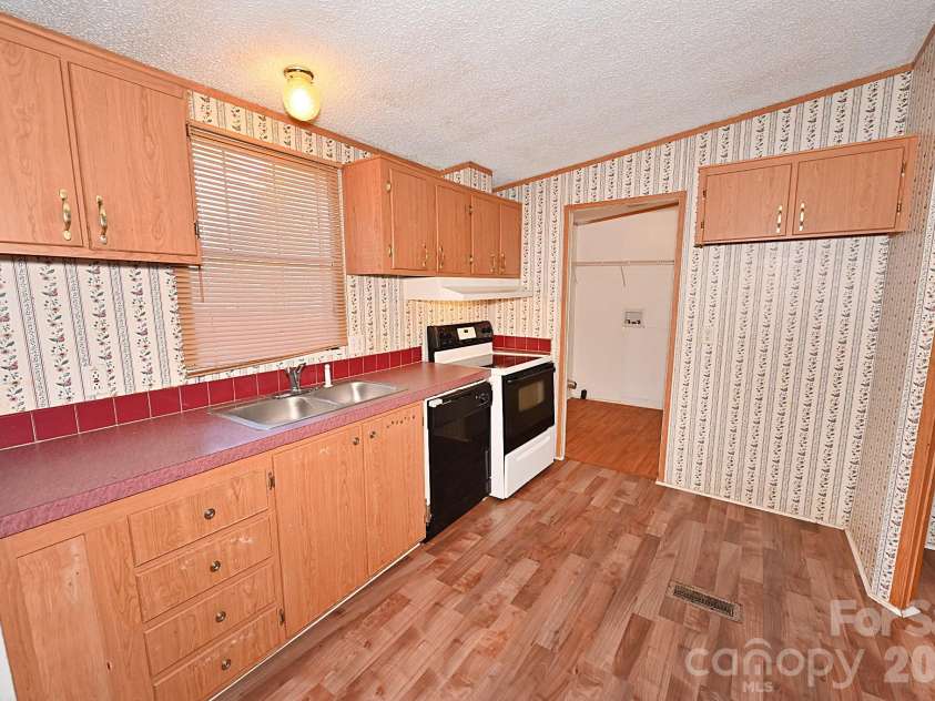 2835 Grace Hill Drive, Granite Falls, NC 28630.  MLS# CAR4390108, YatesRealty ID 40638. 