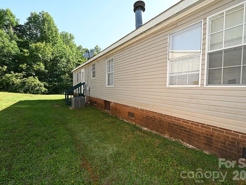 2835 Grace Hill Drive, Granite Falls, NC 28630.  MLS# CAR4390108, YatesRealty ID 40638. 